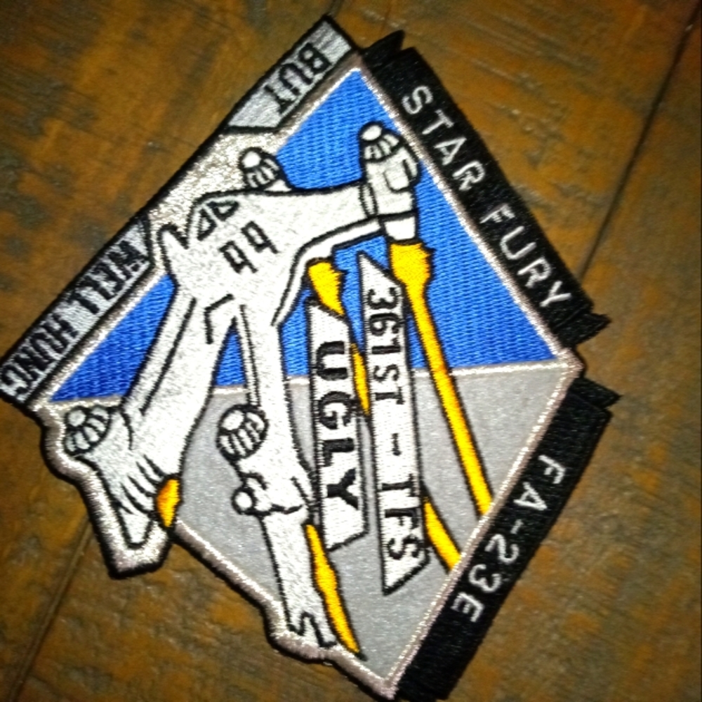 Babylon 5 B5 Starfury Fan Club Iron onPatch